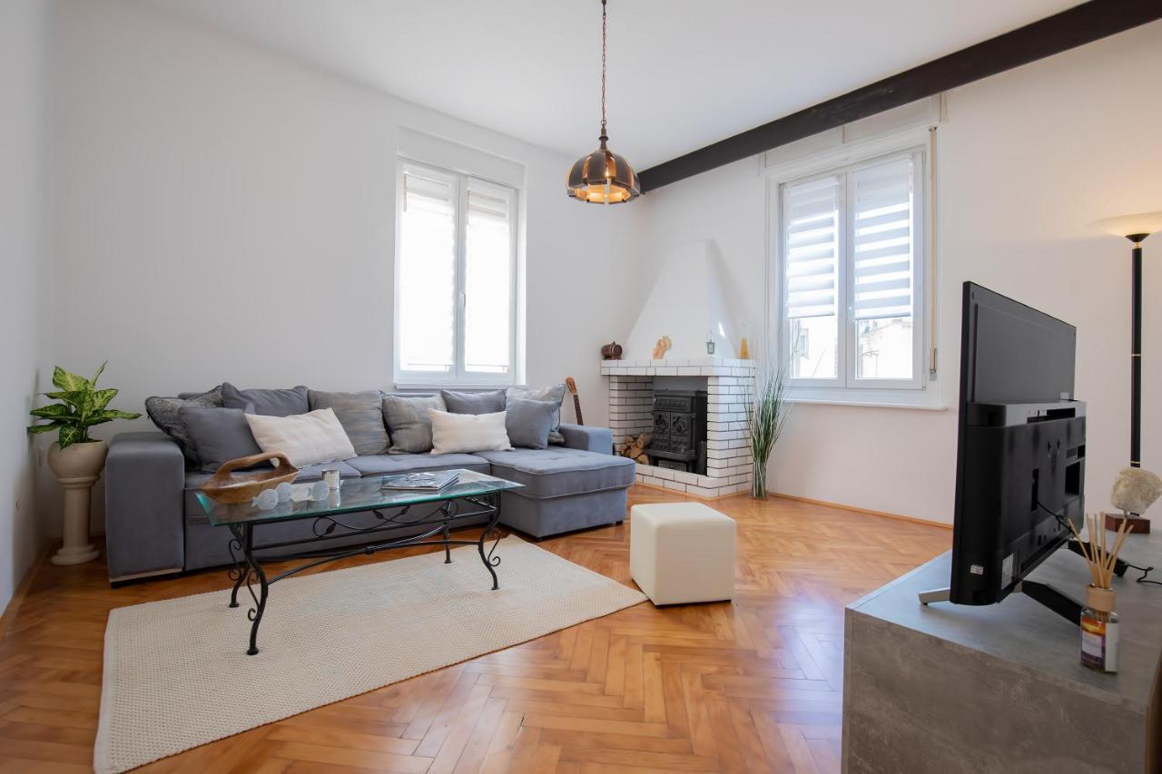 Amphitheater Apartment Pula Exteriér fotografie