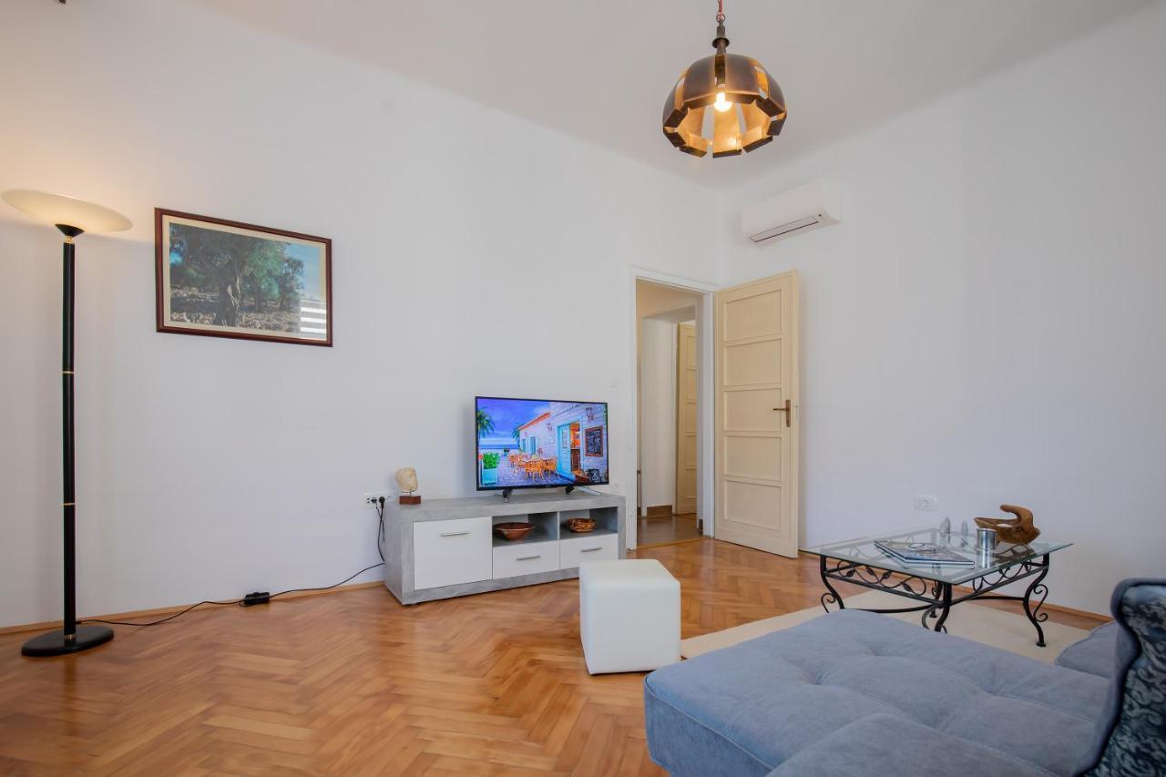 Amphitheater Apartment Pula Exteriér fotografie