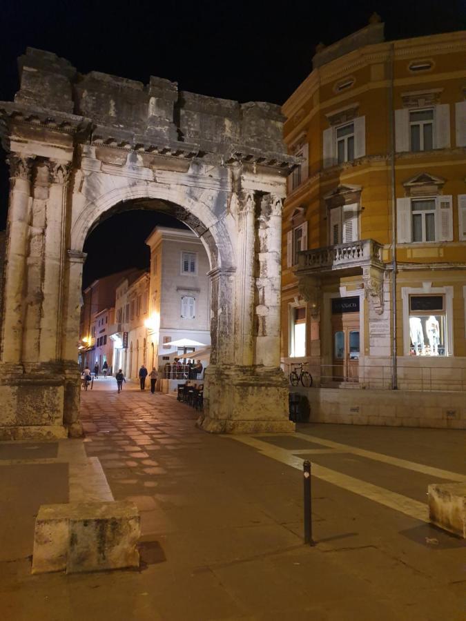Amphitheater Apartment Pula Exteriér fotografie